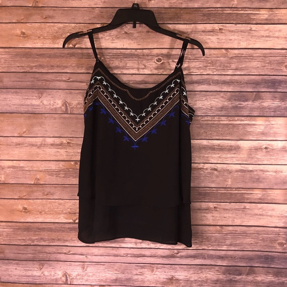 Apt. 9 Tops - Gorgeous Embroidered Neckline Swing Tank Top